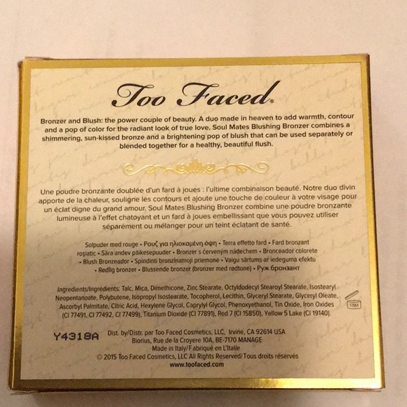 Too Faced Carrie & Big Collectable Blush Palette - Picture 7 of 7